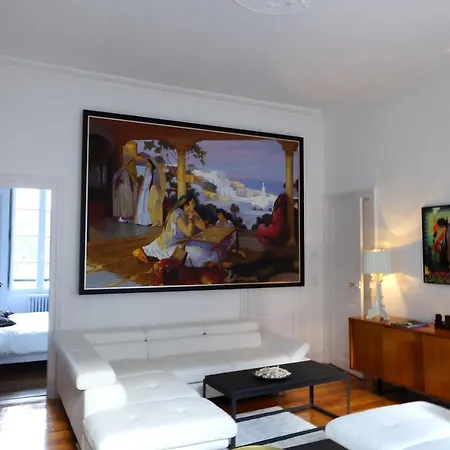 Apartment Le 43 - Maison Eugenie *